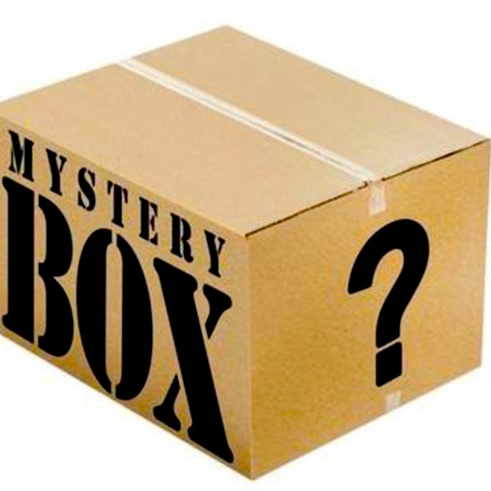 8 ITEM MYSTERY BOX RESELLER INVENTORY BOX 8 items, 2 NWT MALL BRANDS BUNDLE